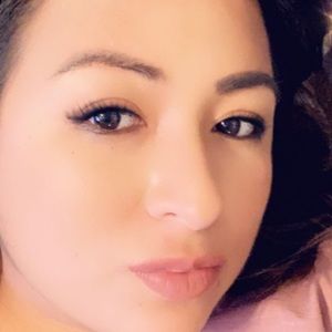 Meet your Posher, Edith